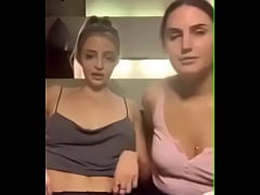  - 2 Girls Downblouse Periscope