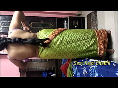  - ब्रा वाले ने भाभी को  फ्री में ब्रा पैंटी दे दी