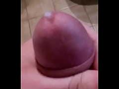  - Me masturbo y acabo feroz