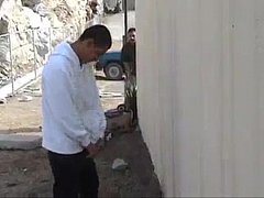  - Latinos Curioseando