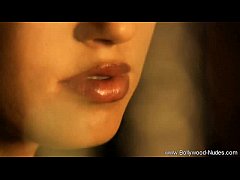  - Seductress Indian MILF Dancer