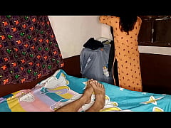  - मालिक ने कामवाली को रूम क्लीन करने का बहाना करके चुदाई किया