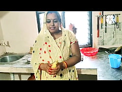  - Desi Bhabhi Fuking Hard-core kichen with Banana