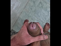 - CAIU NA NET - PUNHETA GOSTOSA NO BANHO