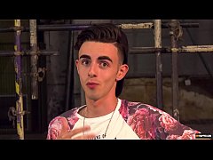  - Twink Jesse Evans submits to old master Sebastian Kane