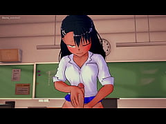  - Nagatoro Hayase (versión adulta) viste su viejo uniforme para jugar