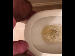  - Pissing