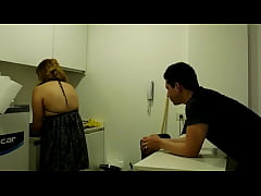  - Vim procurar um amigo e me deixou bonita fodida na minha bunda