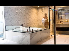  - Fugi com o vendedor de moveis na hora do almoço e o corno ficou sabendo - KARENKISS