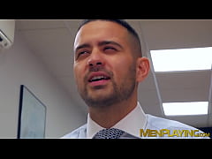  - Classy men Salvador Mendoza and Robbie Rojo fuck hard