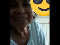 - Mi abuelita no se aguanto la cuarentena y me hace una videollamada