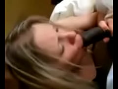  - White sexy bitch suck BBC