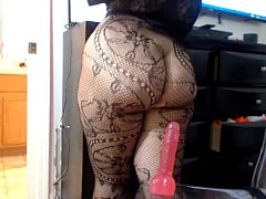 - Busty Big Ass Turk Memnune Demiröz sits on a big Dildo