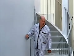  - La doctoresse a de gros seins - Marie Christine Covi