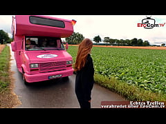  - Deutsche Frau von Nebenan wird von notgeilem Mann abgeschleppt