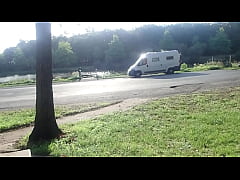  - surpris en exhib sur une aire de repos   defis cbt ensuite