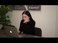  - Young girl lends us her mouth to fuck her without stopping - Britney Dutch