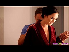  - Bianca Breeze and teen Sara Luvv end up in 3some