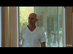  - Brazzers - Dirty Masseur - Jenni Lee and Johnny Sins - Stretch Pants And Pulling Groins