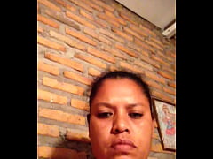  - Tetona Exhibiendose