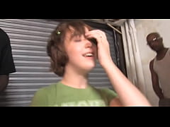  - Goofy white girl in da Hood