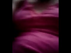  - Se masturba en el sillon para mi
