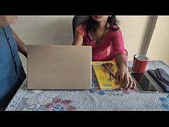  - देसी इंडियन भाभी ऑफिस में काम कर रही थी तो उसको मैने जबरदस्त चोदा