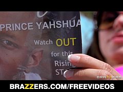  - Bikini Latina Ariella Ferrera daydreams about fucking her poolboy