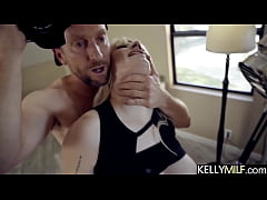  - Sloppy blowjob and big ass bouncing on his dick for a curvy Milf (Hadley Haze)