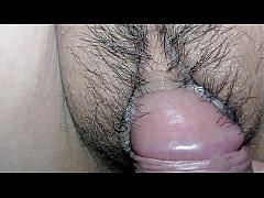  - xxx hijastra caliente se deja frotar su coño asi de facil