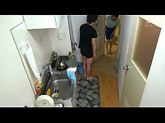  - Làm tình với người giúp việc