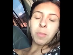  - Bebendo um d. e tomando uma chupada na buceta