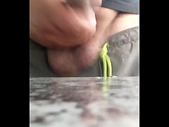  - Batendo e gemendo louco de tesão