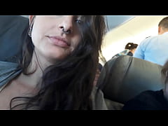  - Dread Hot batendo uma punheta pro namorado no avião