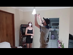  - Casada recebe eletrecista em sua casa!