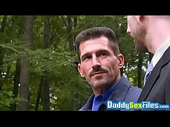  - Mature hunk seduces y. gay and analfucks him outdoors