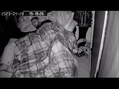  - Deitado com a rola grossa dura cheio de tesao, Tiago chegou e já engolindo o pau do seu mestre.