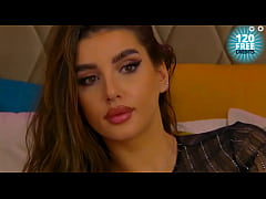 - Amy Blair pulls out her outfit and shows off her face close up