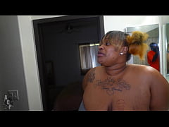  - Neighborhood Plumber Fucks Married Women After She Calls For His Great Service