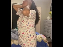  - everyone wants to fuck me but no one can put their money where there mouth is. Anna MAria