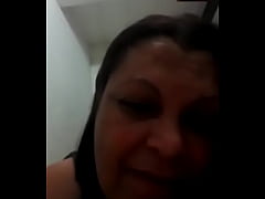  - Novinho goza e deixa coroa com água na boca caiu na .net