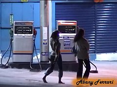  - Andando Pelada nas Ruas de São Paulo. Exibicionismo 100% Real