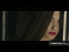  - PORNFIDELITY Samantha Hayes Makes Love to the Camera Before Fucking the Photographer