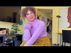  - Stepmom Plays With Impatient Virgin