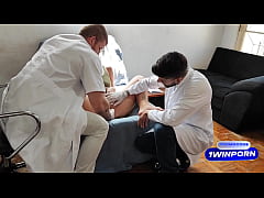  - Fui ao ginecologista e acabei sentando