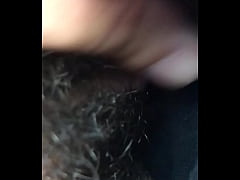  - Batendo uma no carro