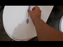  - Le Lleno El Cepillo De Dientes De Leche A Mi Roomie Pará Que Se Confunda Con La Crema Dental