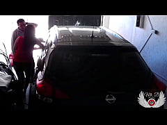  - Amateur exhibitionism. I call delivery men and messengers at random and I receive them half naked showing my bitch ass wanting big cocks and swallow hot jizz. Recorded by my cuckold husband with a hidden camera. More at XVIDEOS RED