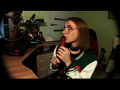  - messy dildo blowjob and a little bit of gaping just with my fingers (chill liveshow p3)