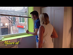  - British MILF Amy Seduced Young Handyman To Fuck Her